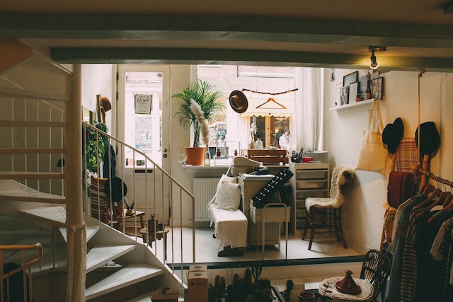 How to easily organize your small apartment